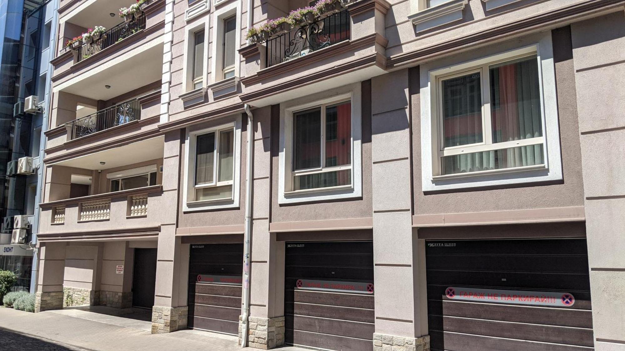 Lux 2 Central Apartment With Garage Plovdiv Exterior photo